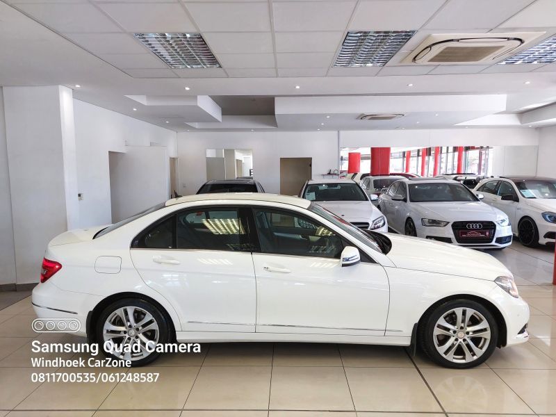 2012 Mercedes-Benz C Class photo 2
