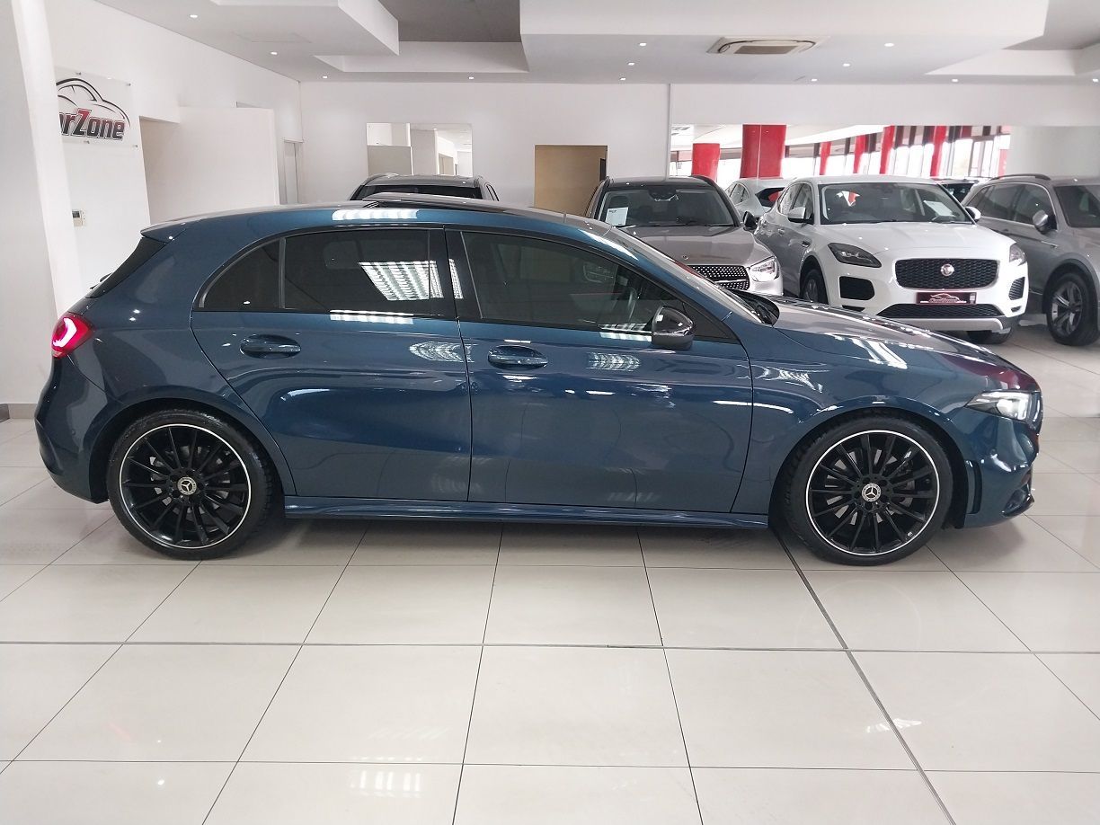 2022 Mercedes-Benz A Class photo 2