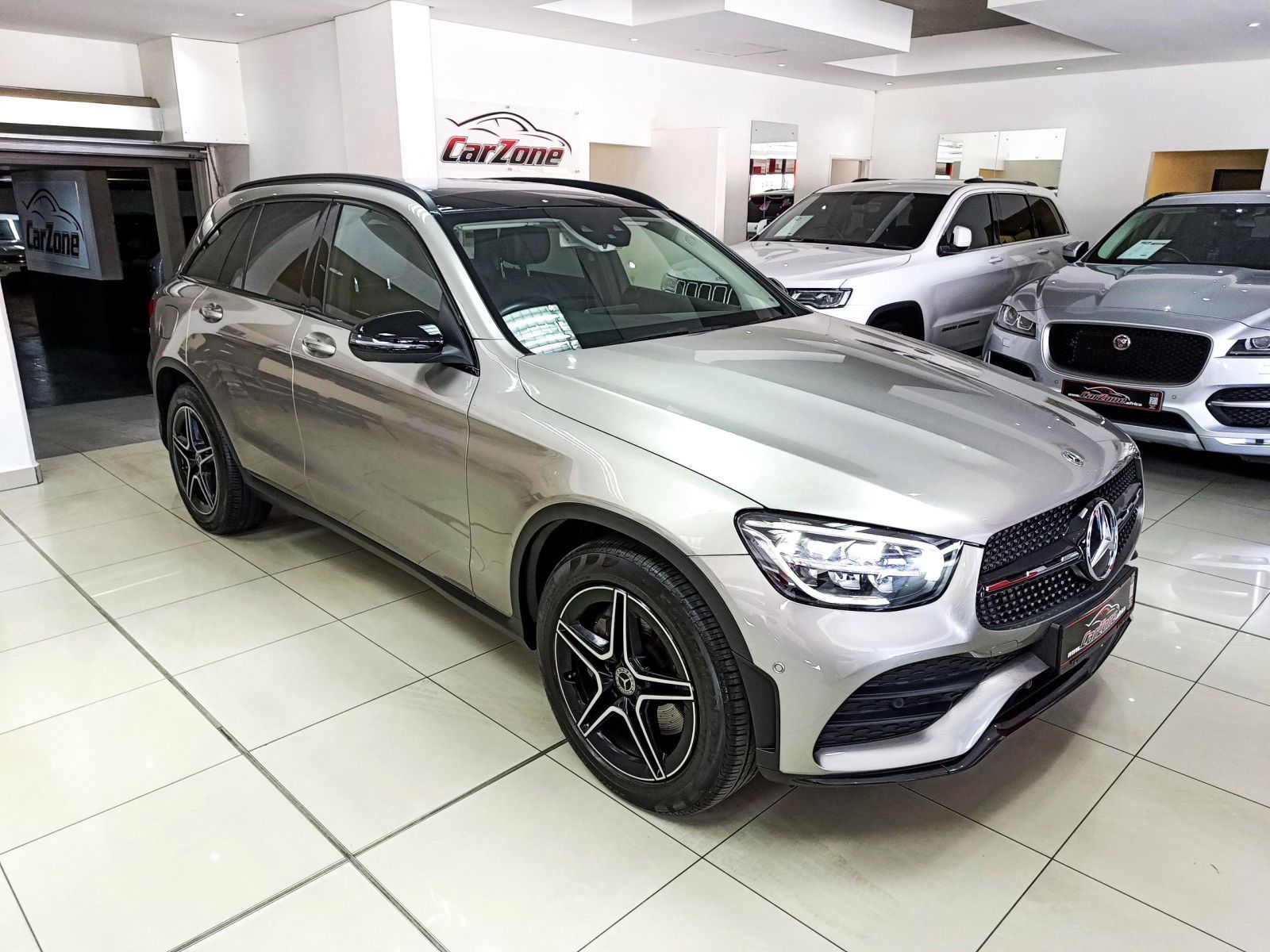 2020 Mercedes-Benz GLC photo 1