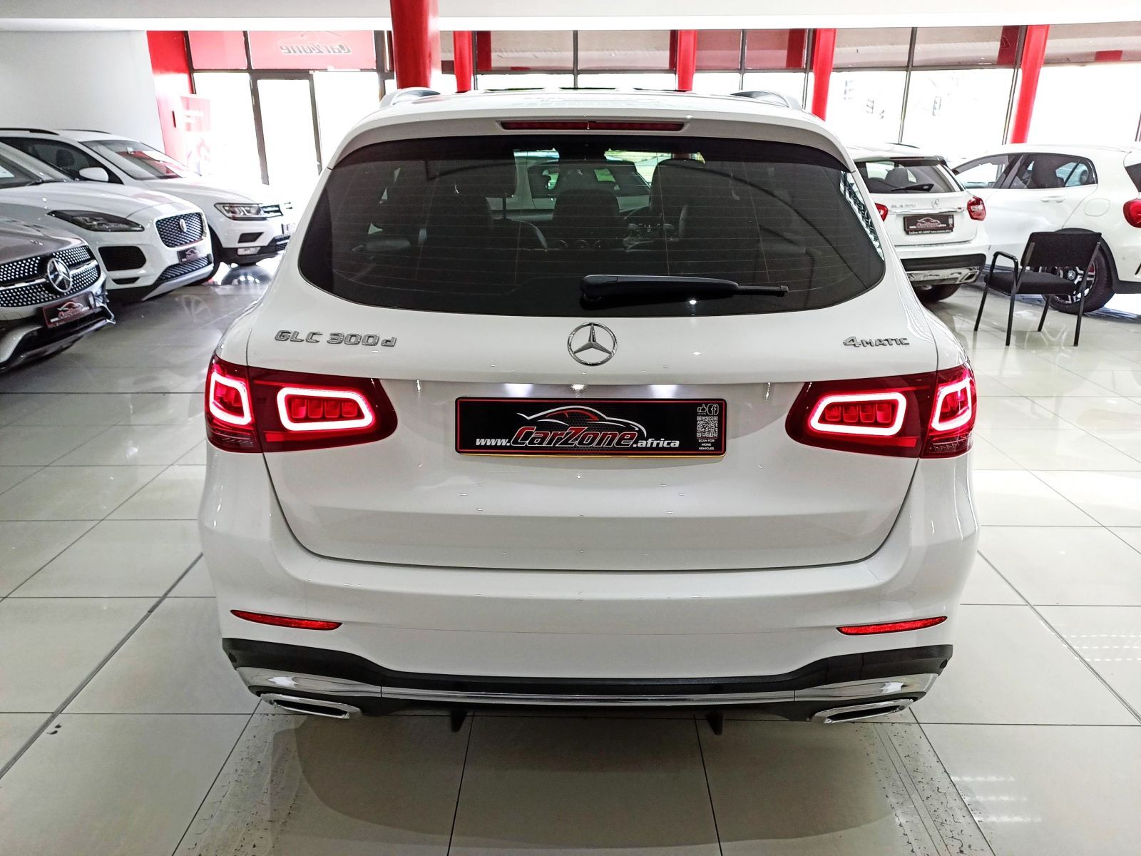 2021 Mercedes-Benz GLC photo 9
