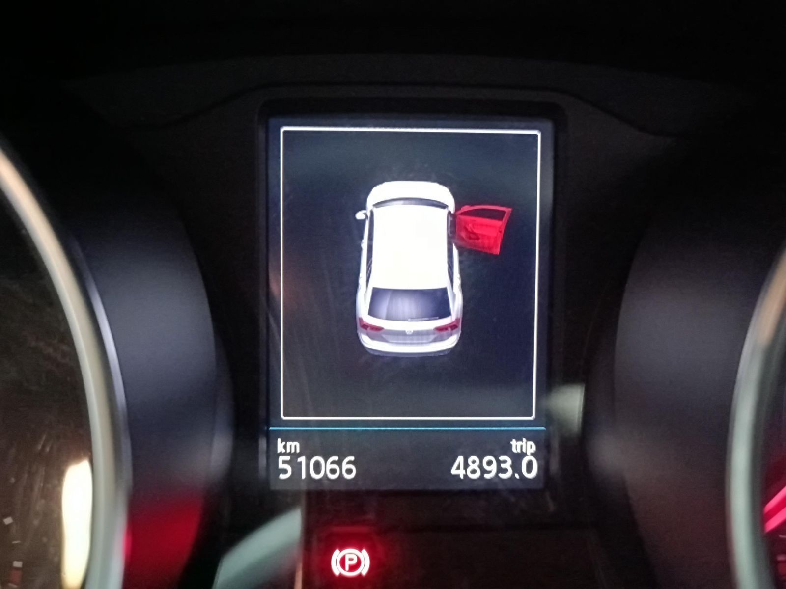 2021 Volkswagen Tiguan photo 5