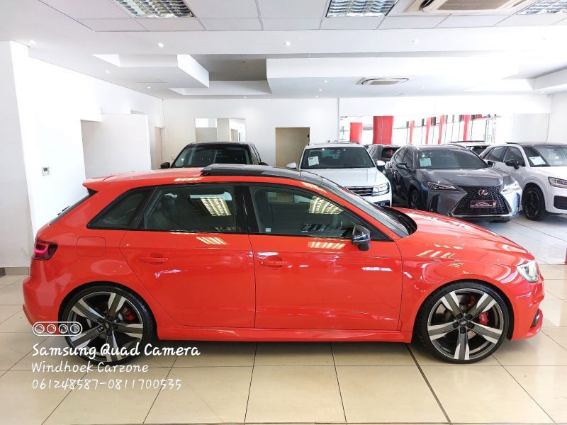 2016 Audi RS3 photo 2