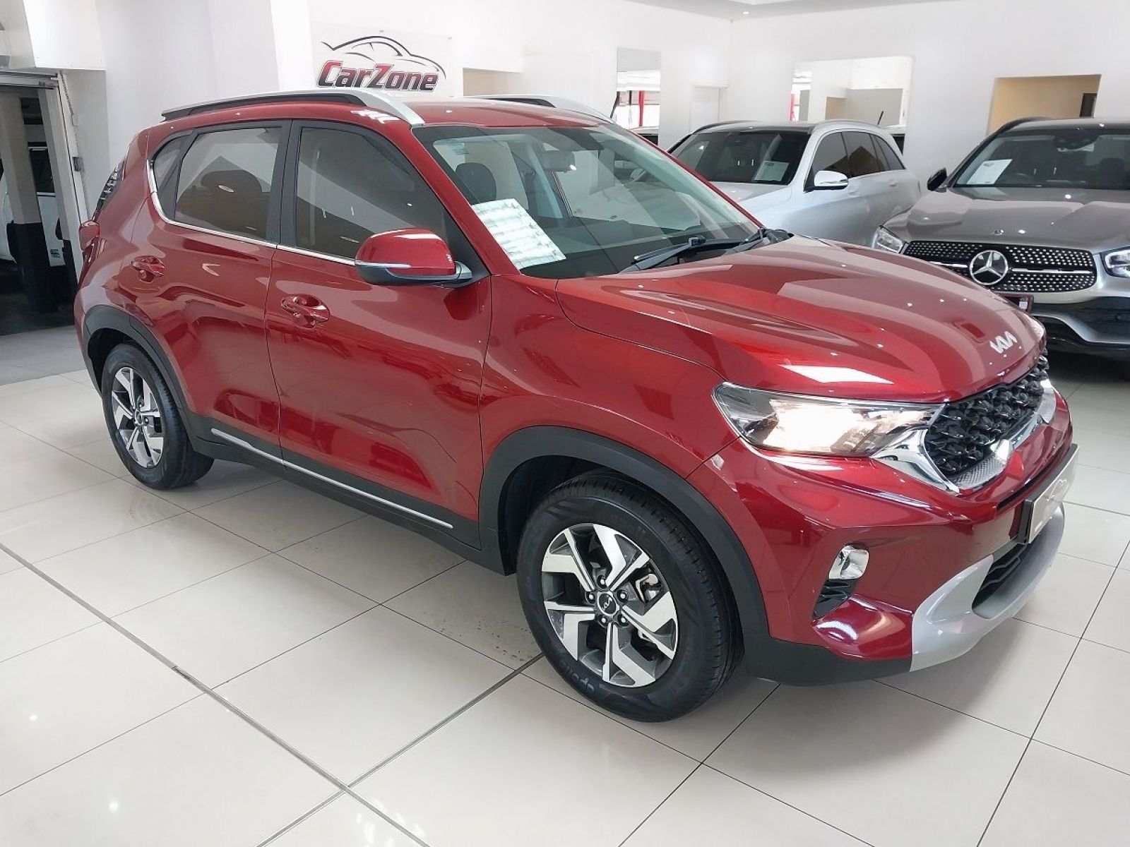 2022 Kia Sonet photo 1