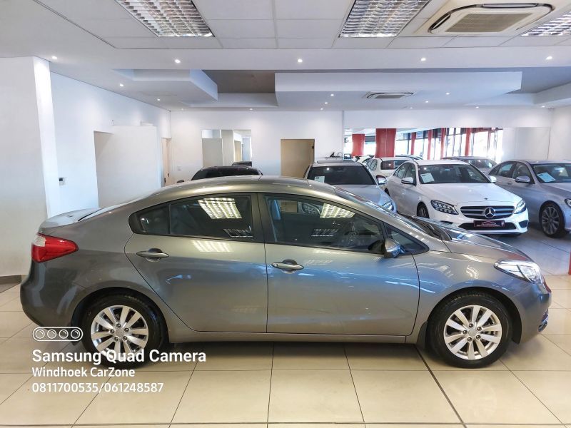 2016 Kia Cerato photo 2