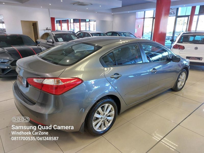 2016 Kia Cerato photo 3