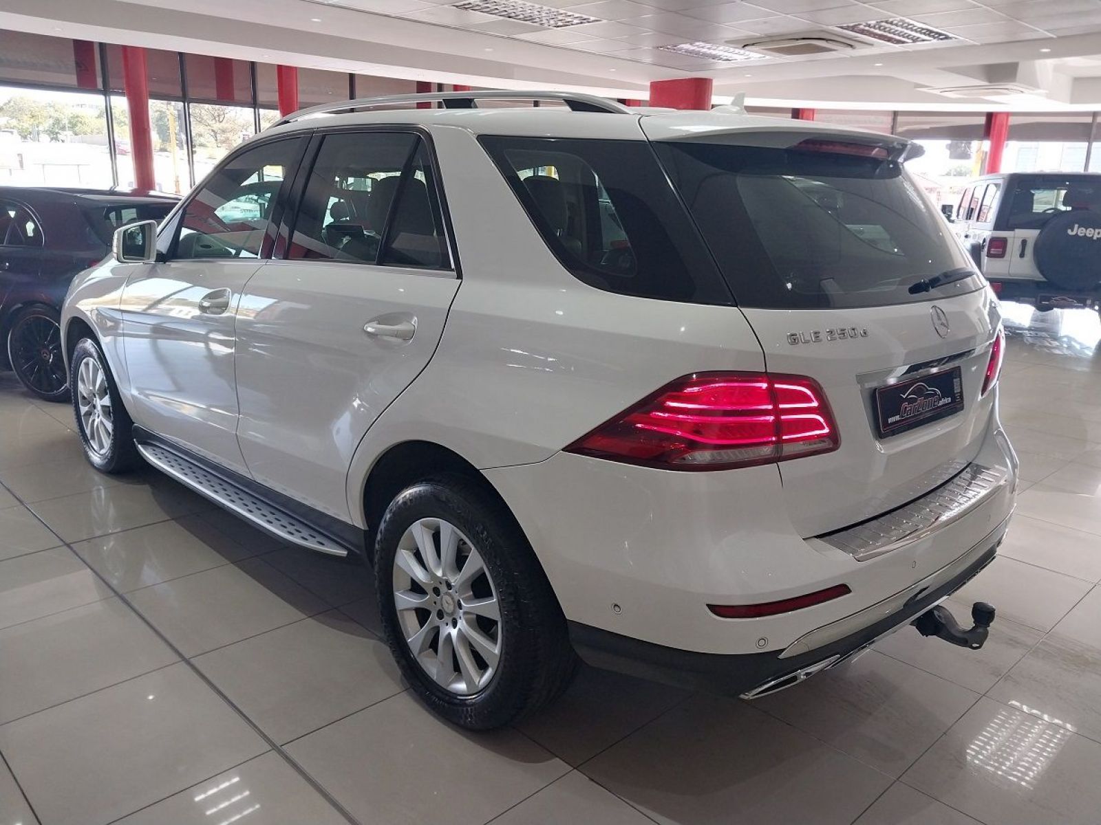 2016 Mercedes-Benz GLE photo 10