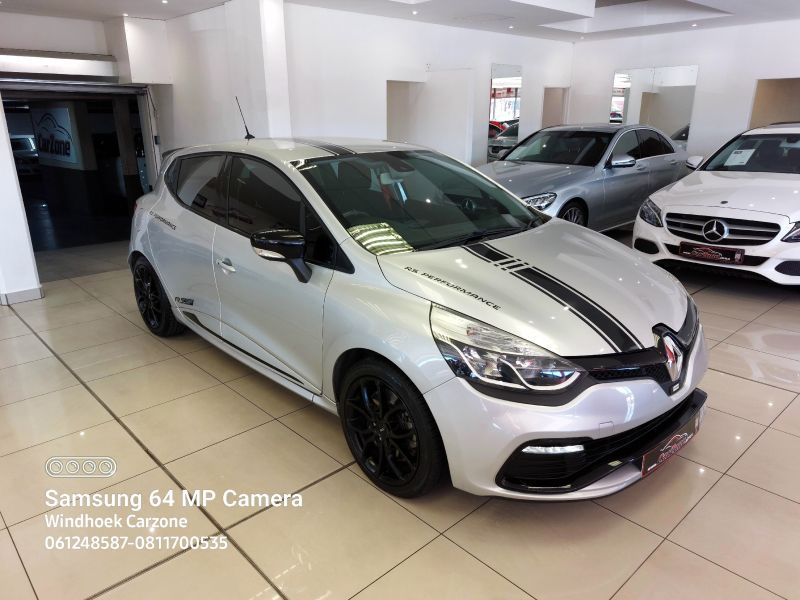 2014 Renault Clio photo 1
