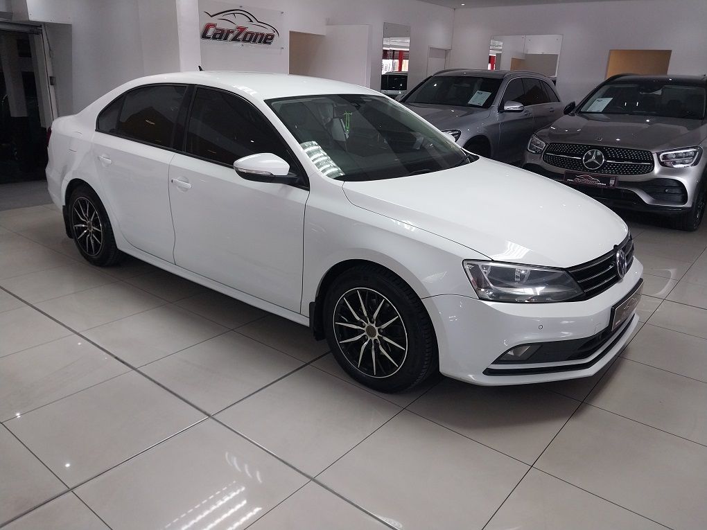 2015 Volkswagen Jetta photo 1