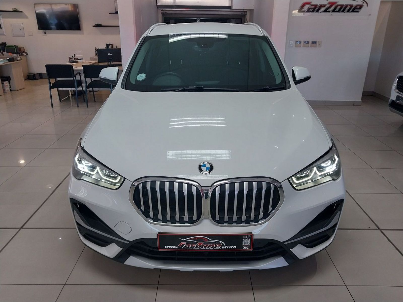 2020 BMW X1 photo 4