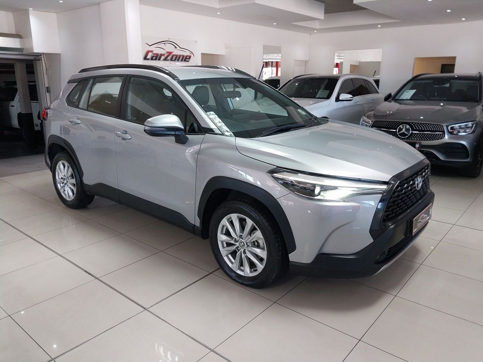 2024 Toyota Corolla photo 1