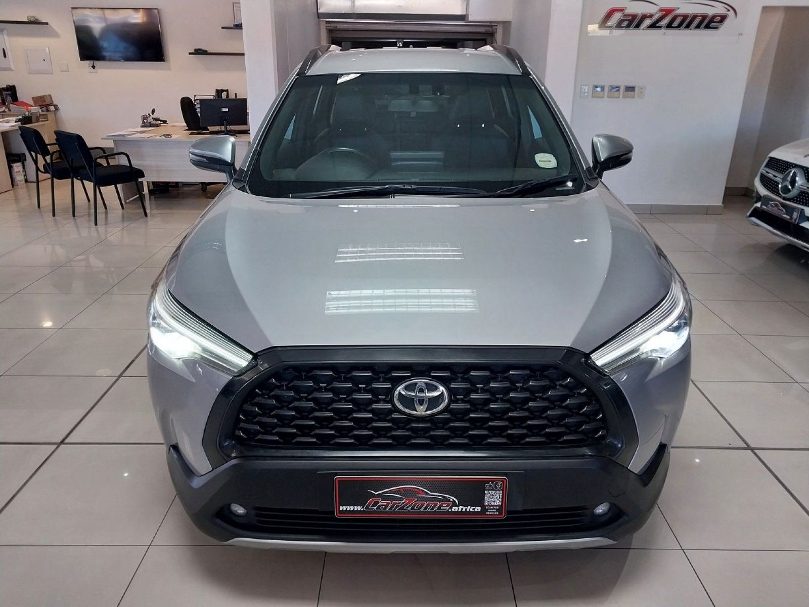 2024 Toyota Corolla photo 4