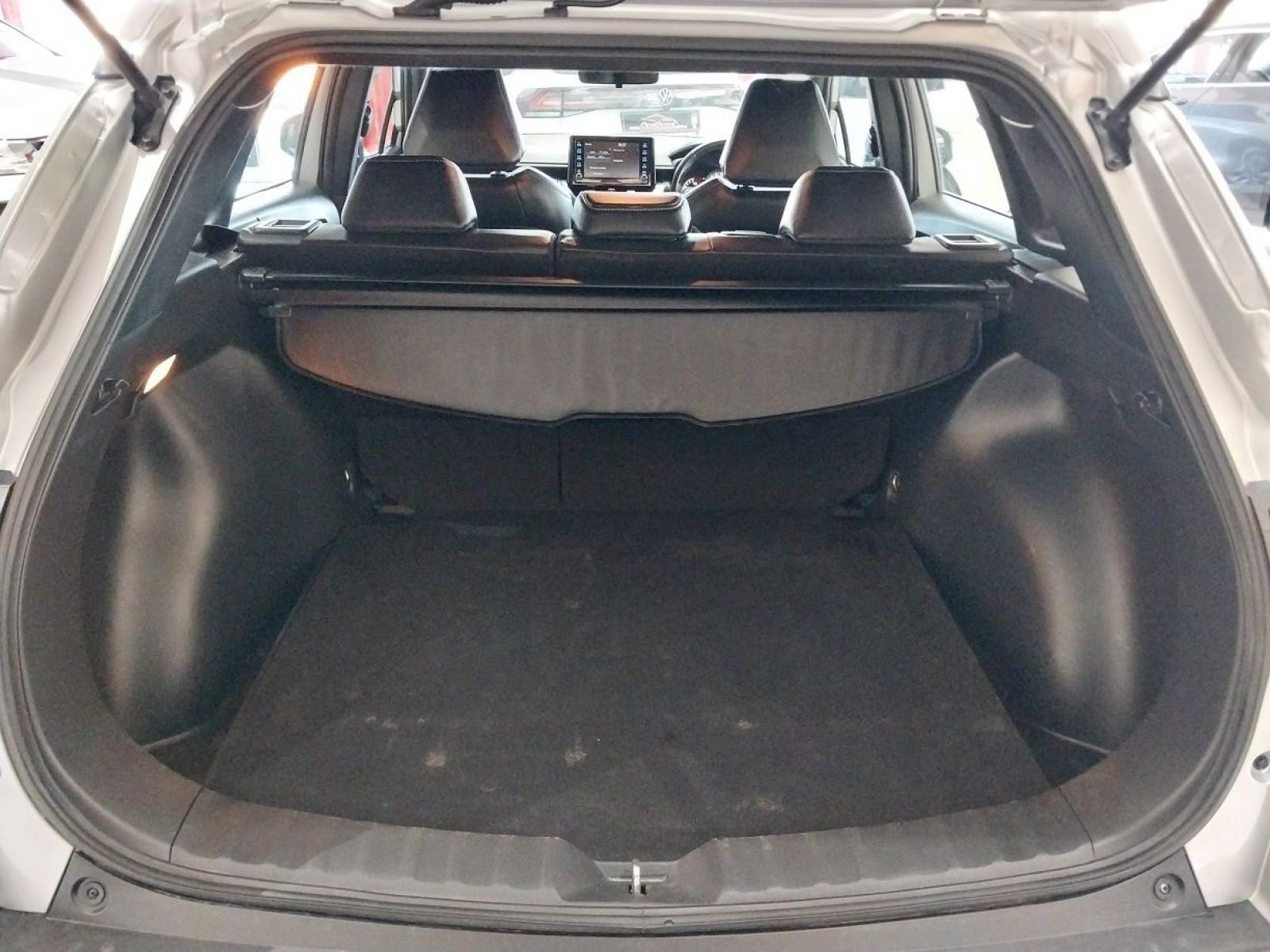 2024 Toyota Corolla photo 9