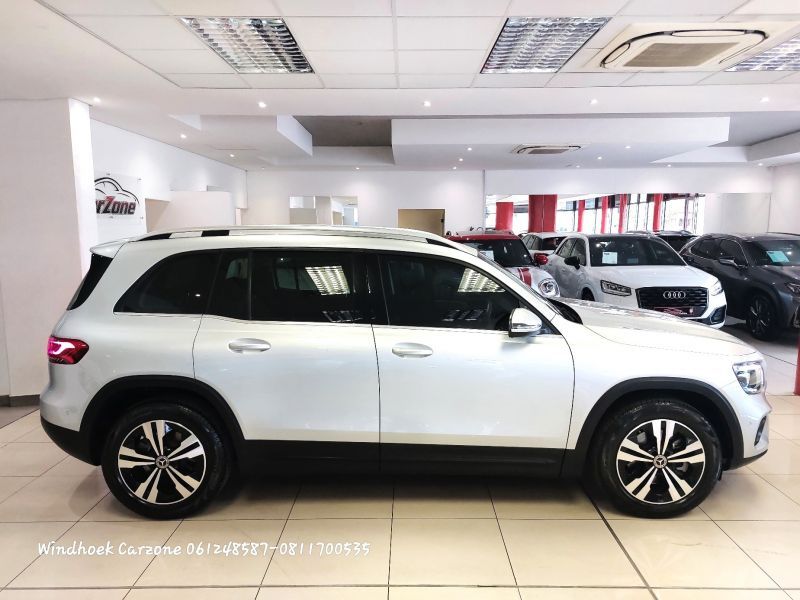 2021 Mercedes-Benz GL Class photo 2