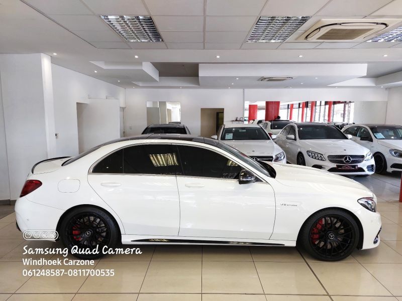 2016 Mercedes-Benz C Class photo 2
