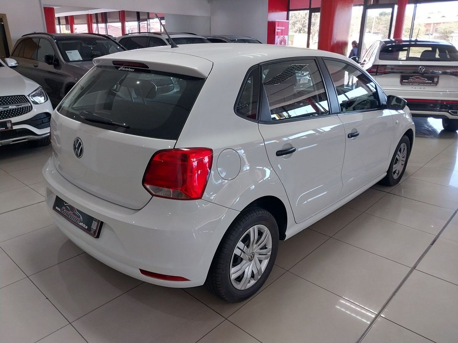 2024 Volkswagen Polo Vivo photo 3