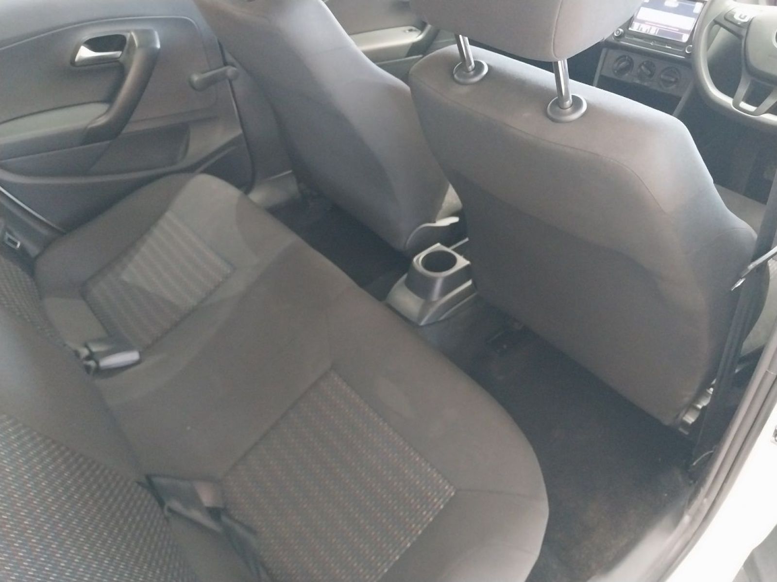2024 Volkswagen Polo Vivo photo 7