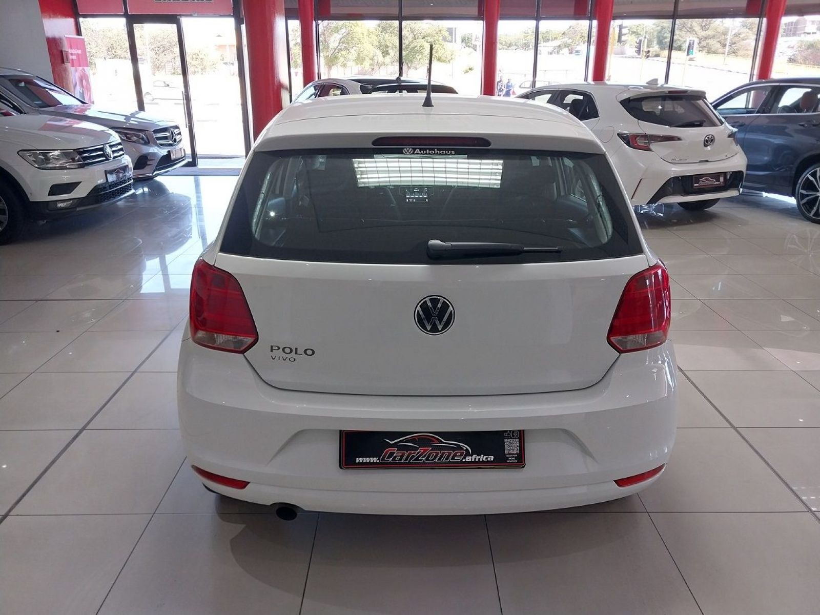 2024 Volkswagen Polo Vivo photo 8