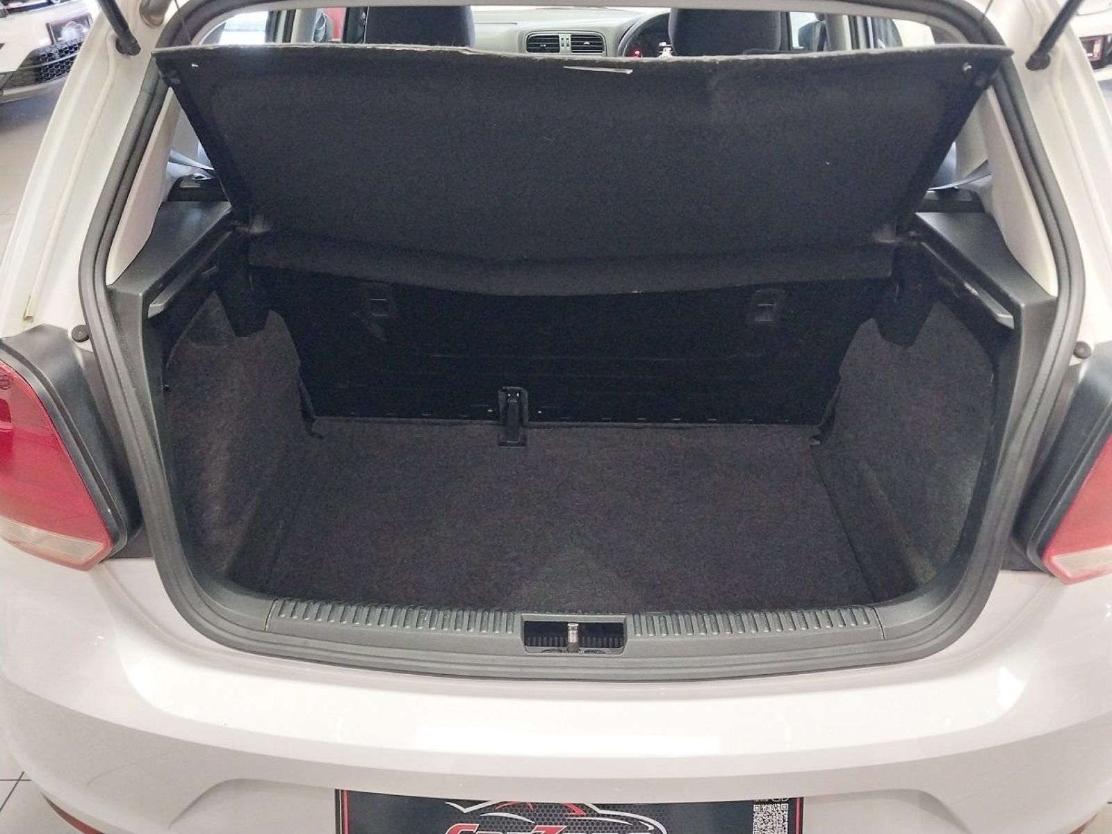2024 Volkswagen Polo Vivo photo 9