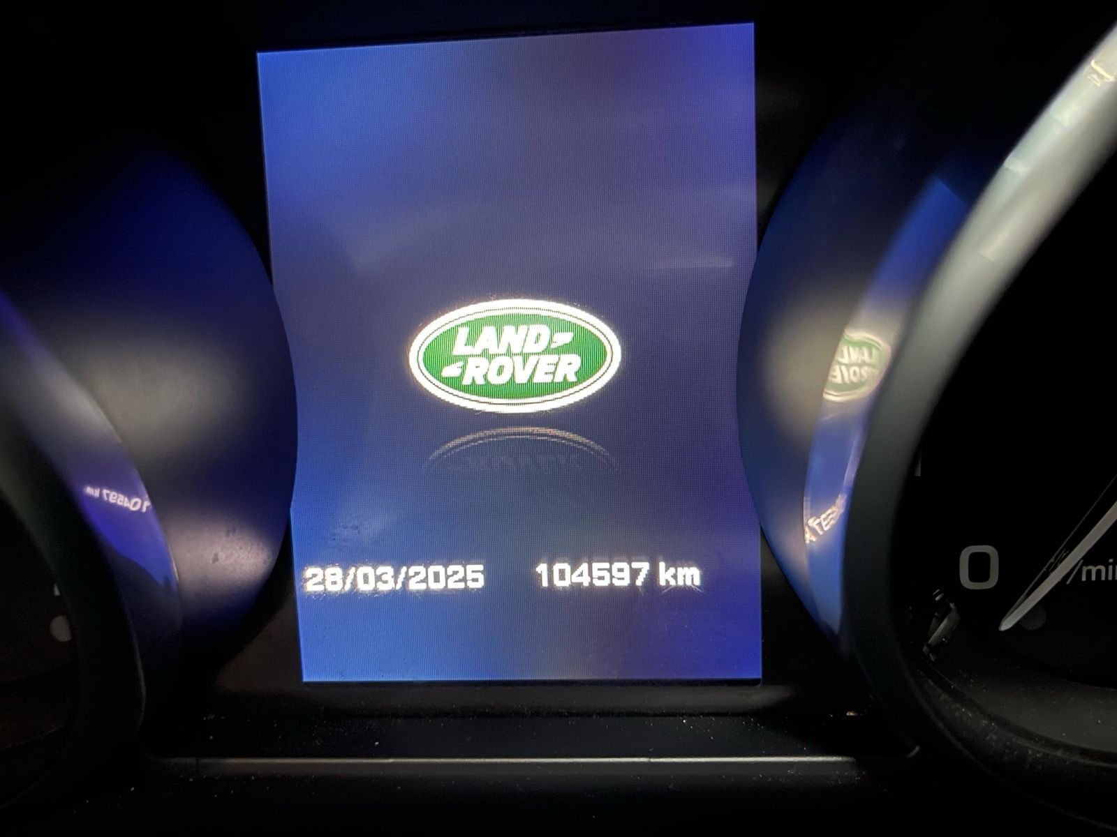 2018 Land Rover Discovery photo 7