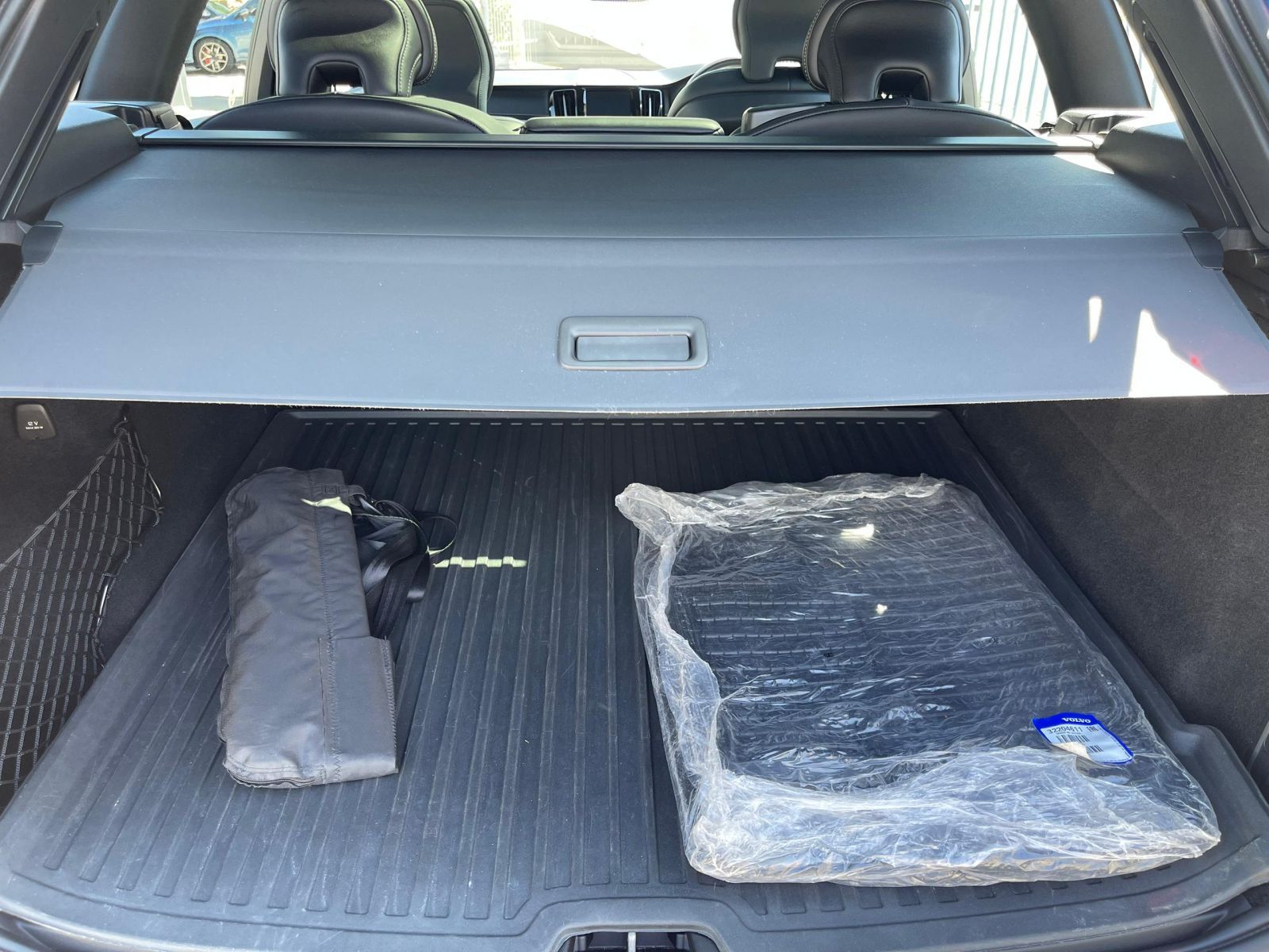 2021 Volvo XC60 photo 11