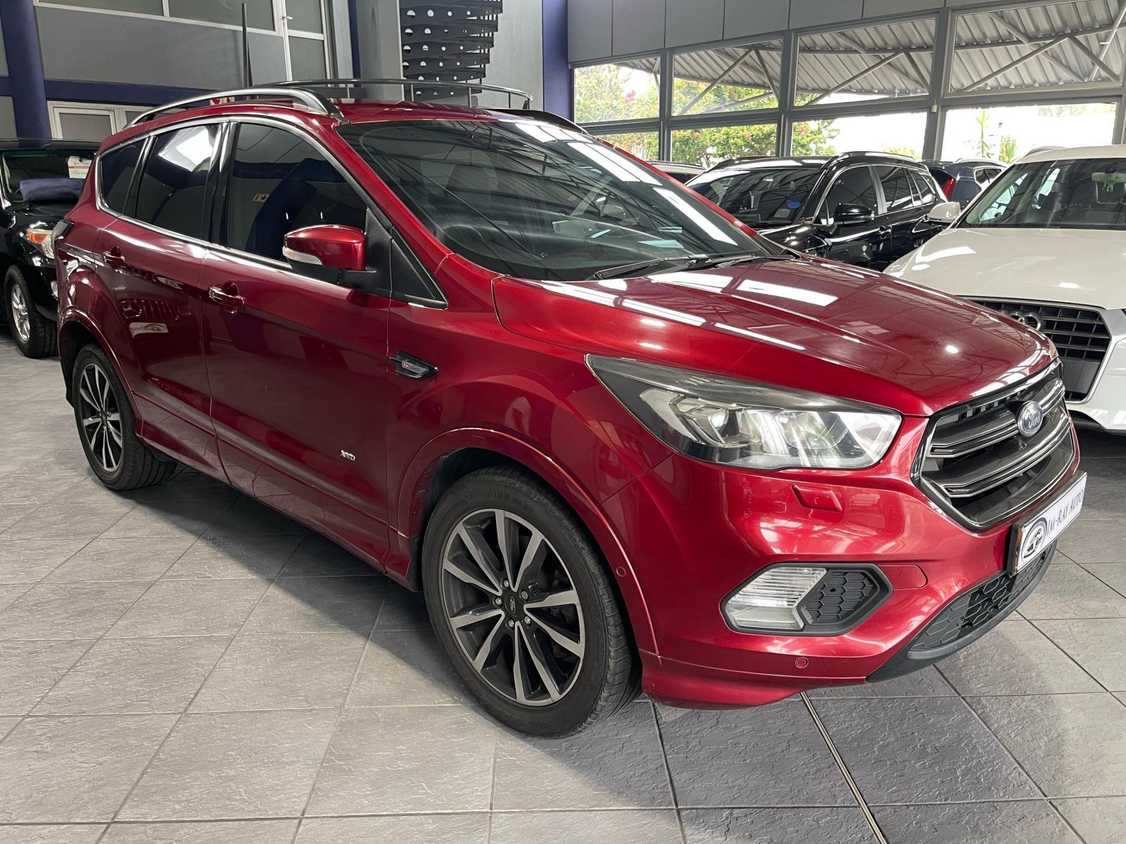 2020 Ford Kuga photo 1