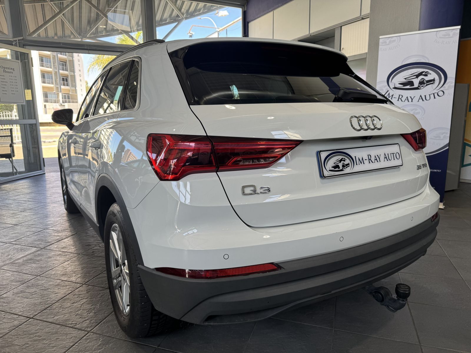 2022 Audi Q3 photo 4