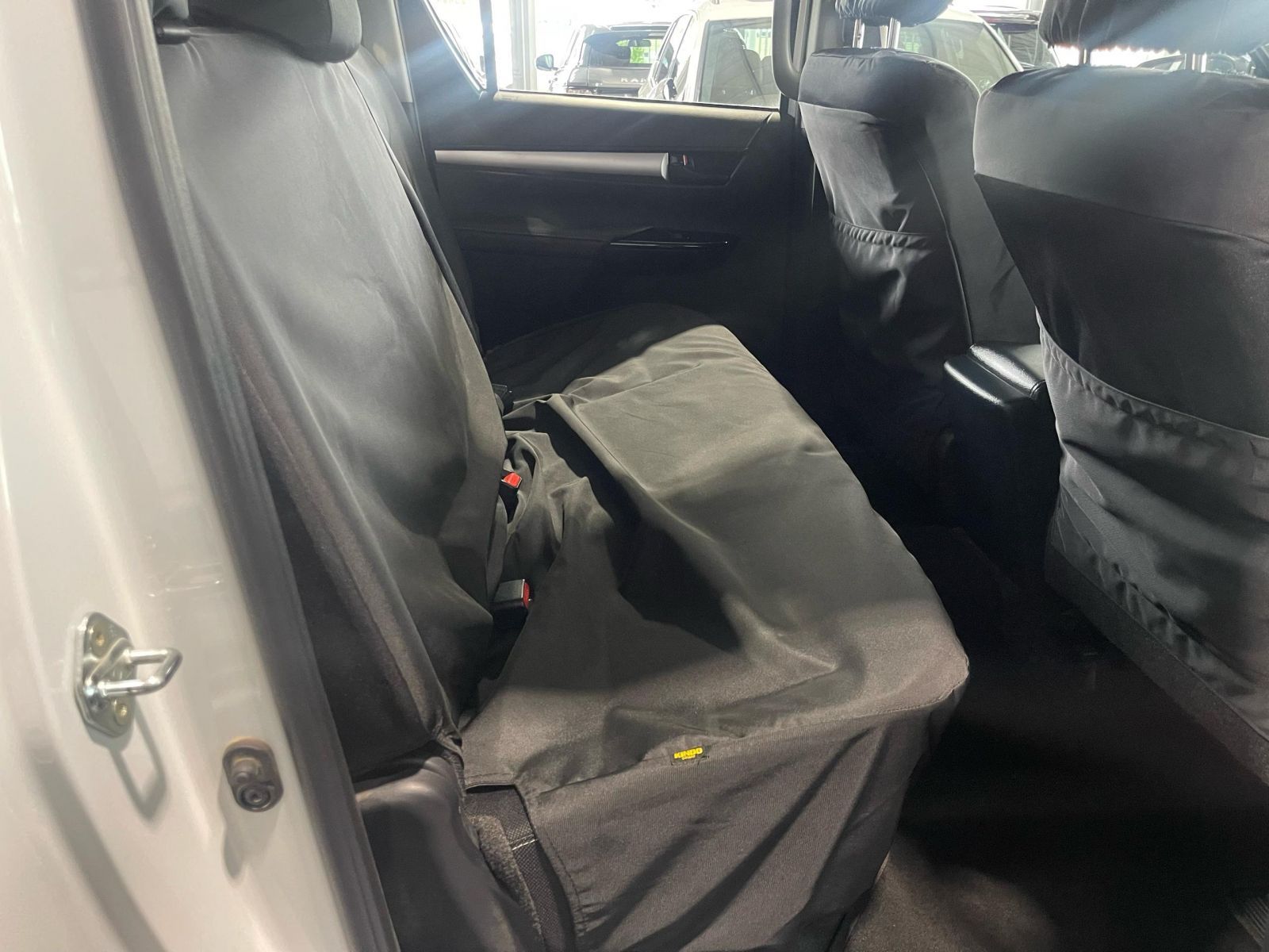 2024 Toyota Hilux photo 10