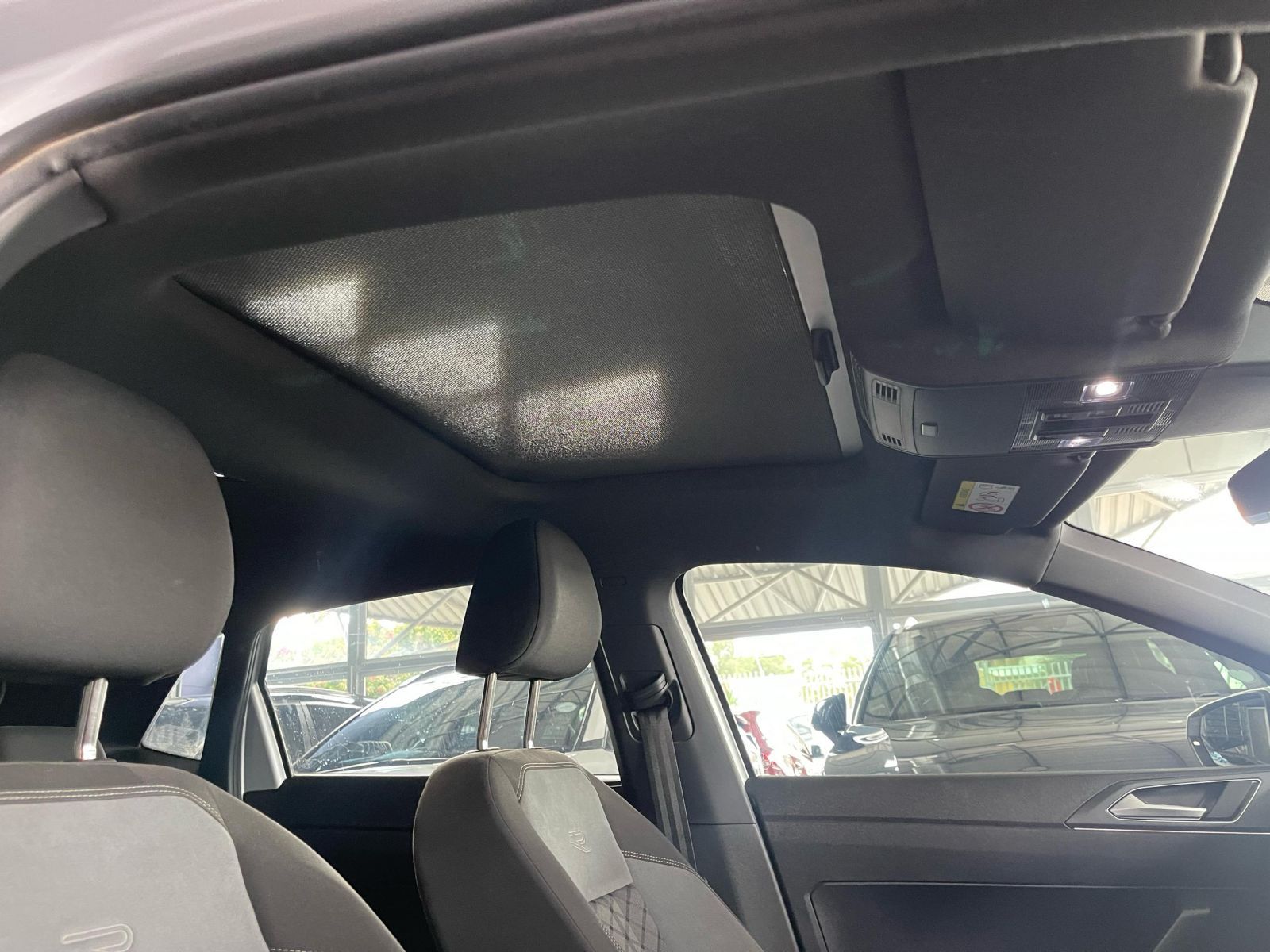 2022 Volkswagen Polo photo 9