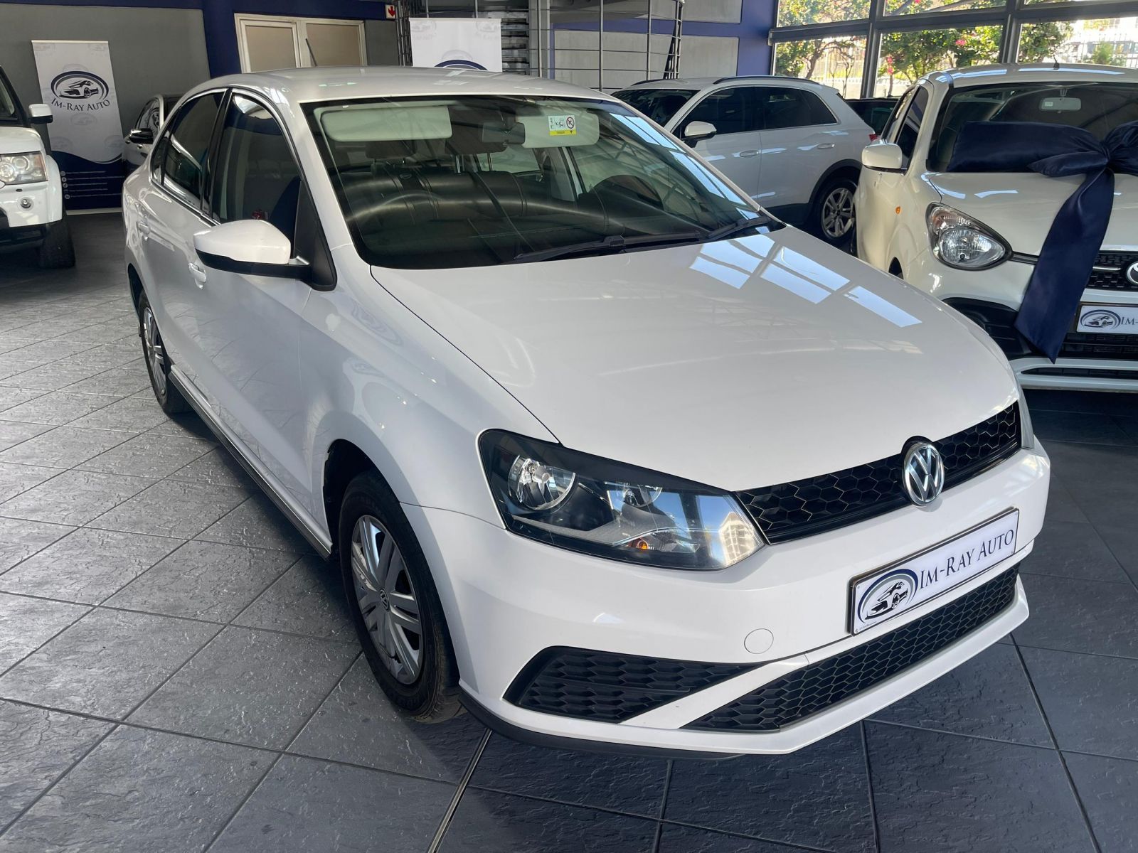 2021 Volkswagen Polo photo 1
