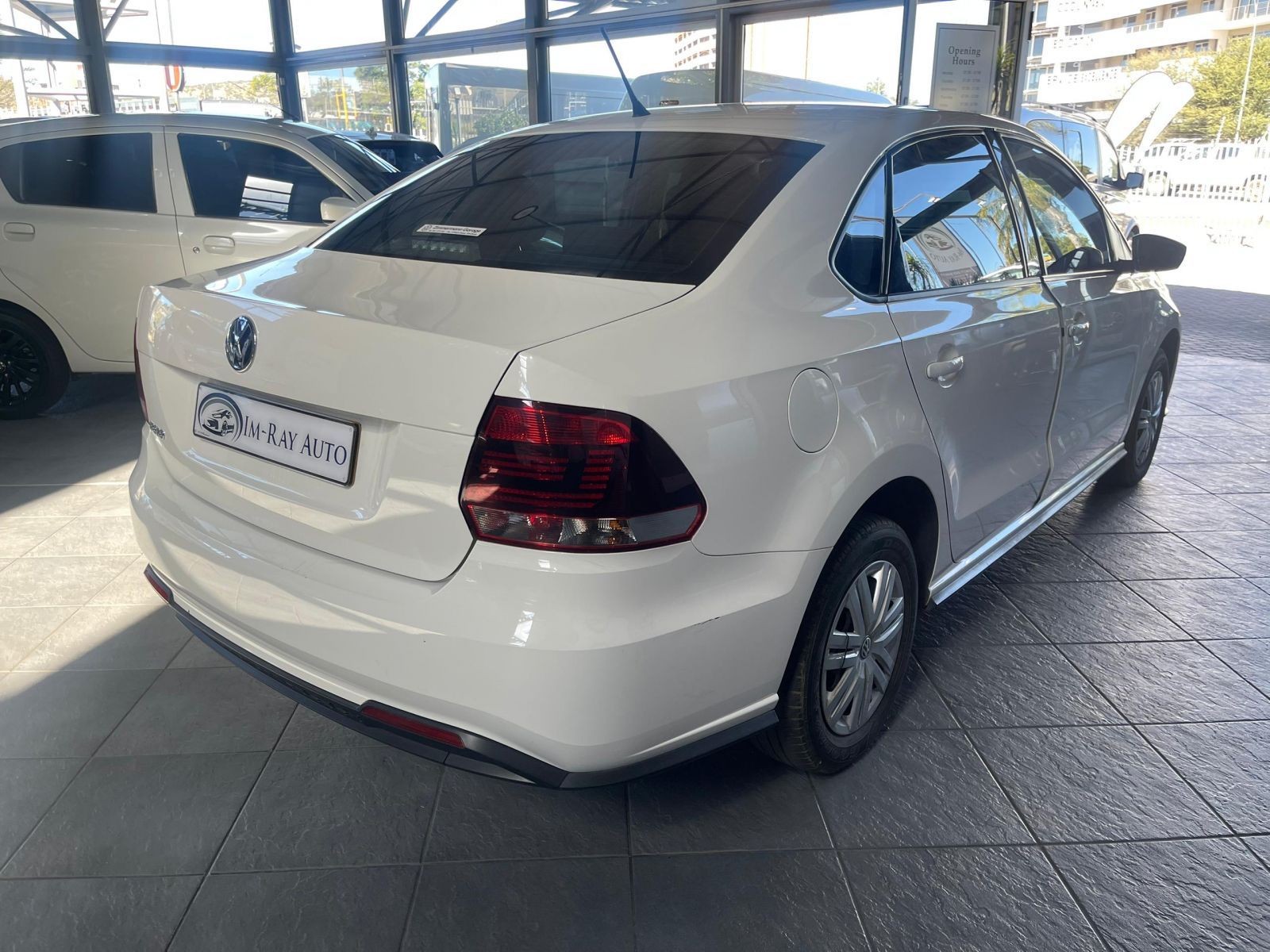 2021 Volkswagen Polo photo 4