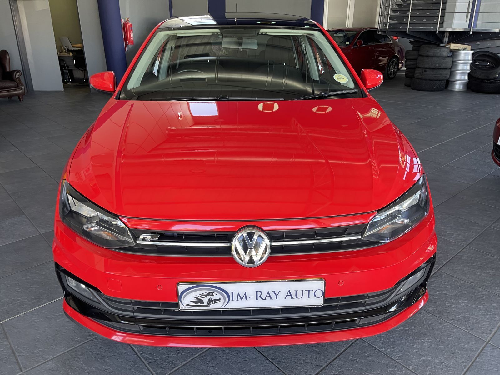 2020 Volkswagen Polo photo 2