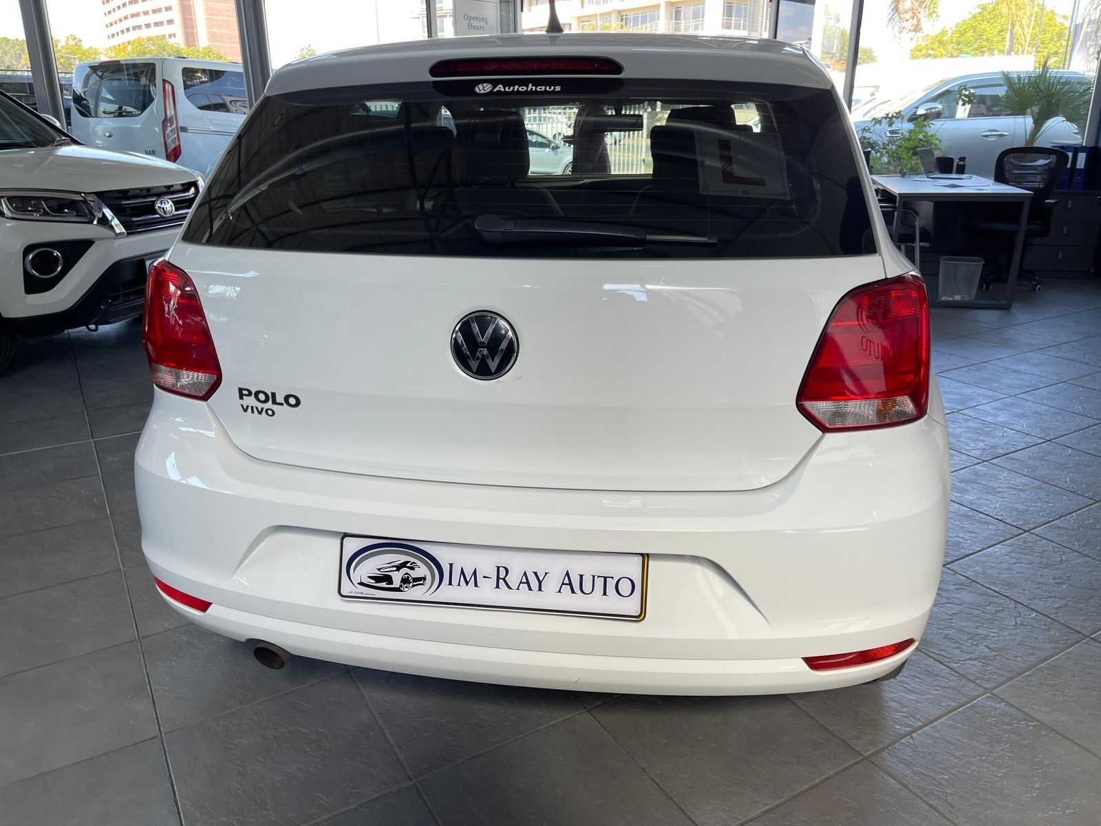 2023 Volkswagen Polo Vivo photo 5