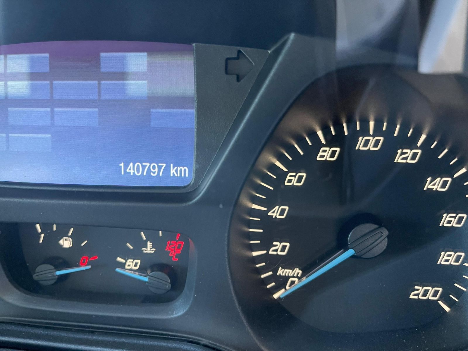 2015 Ford Tourneo photo 6
