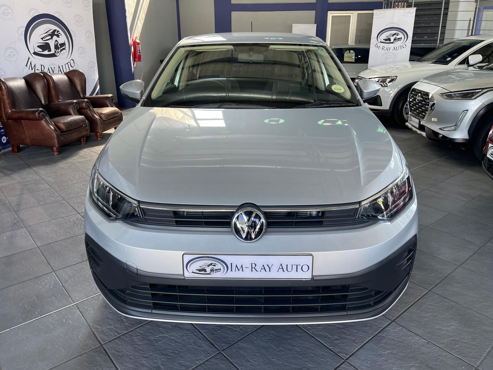 2025 Volkswagen Polo photo 2