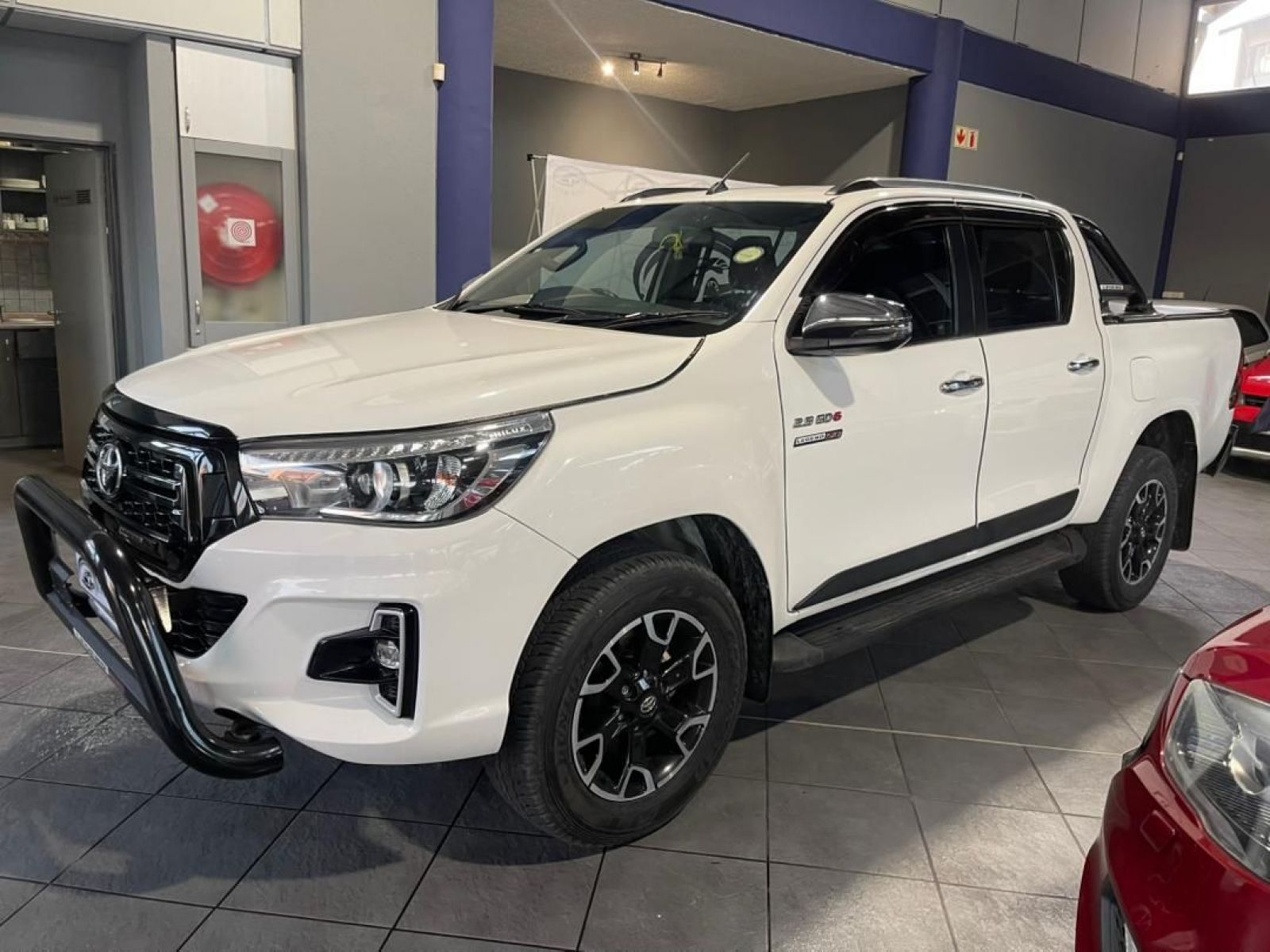 2020 Toyota Hilux photo 3