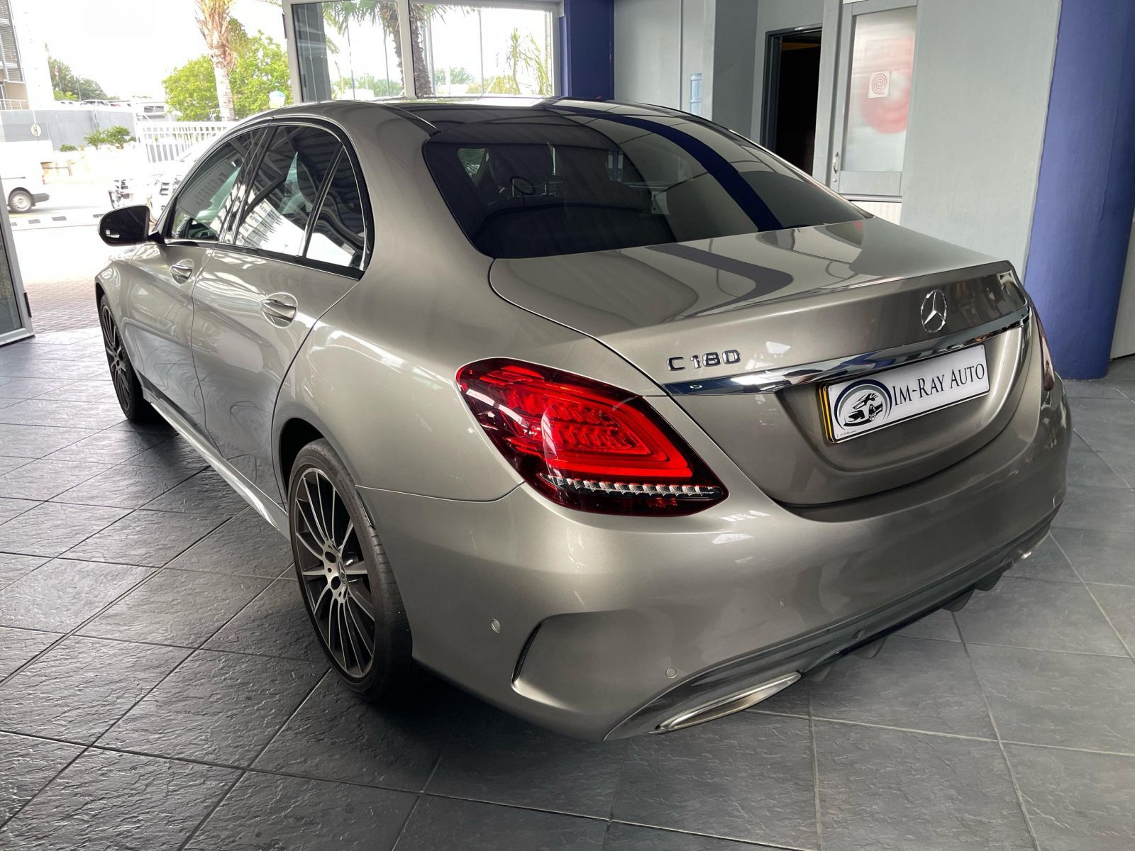 2020 Mercedes-Benz C Class photo 4