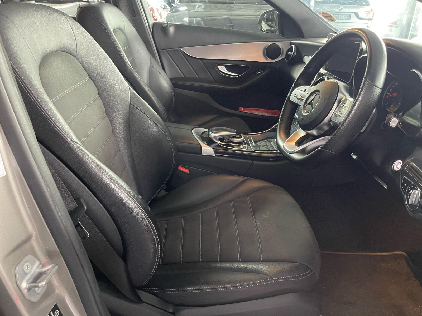 2020 Mercedes-Benz C Class photo 9