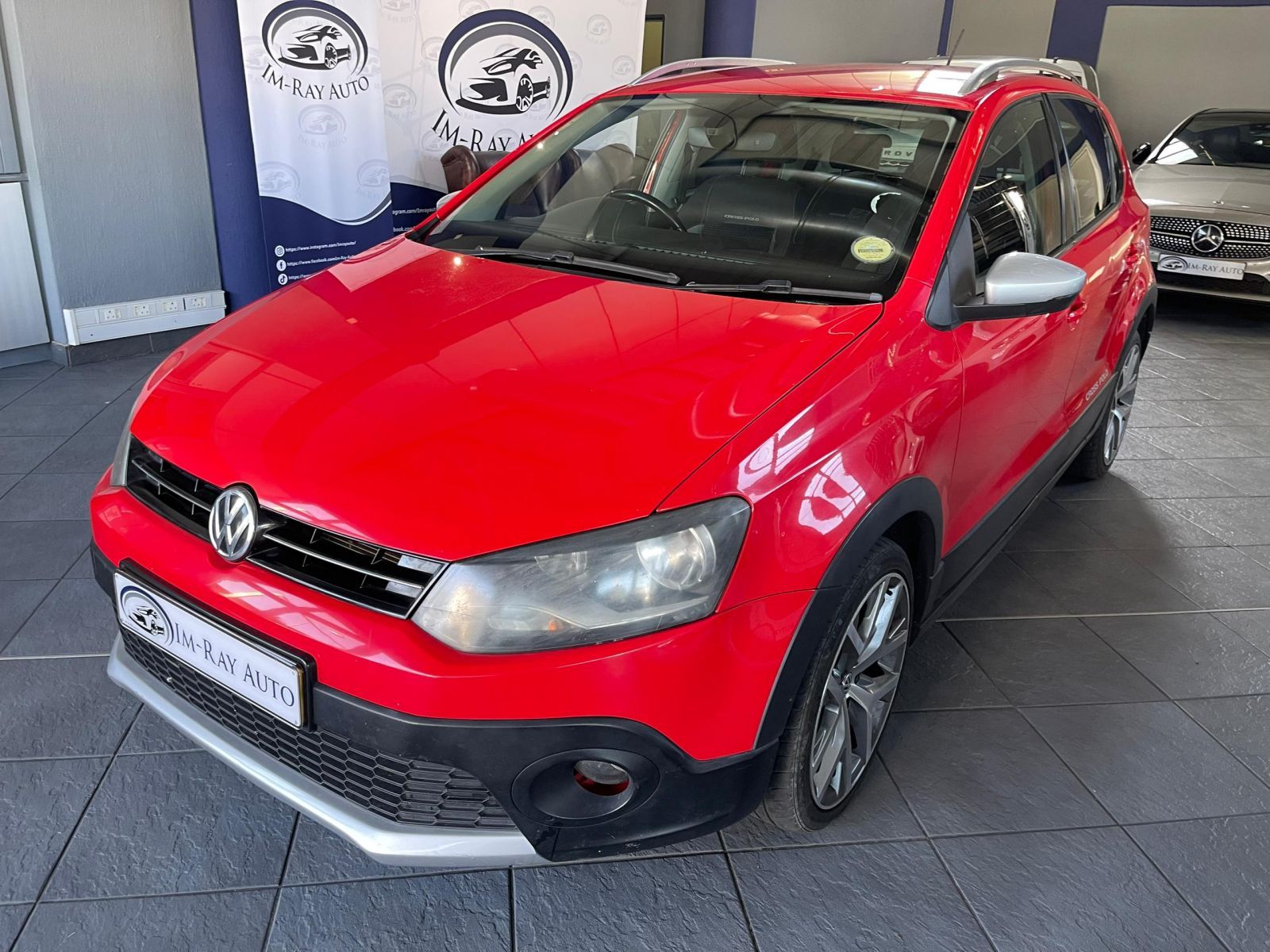 2016 Volkswagen Polo photo 1