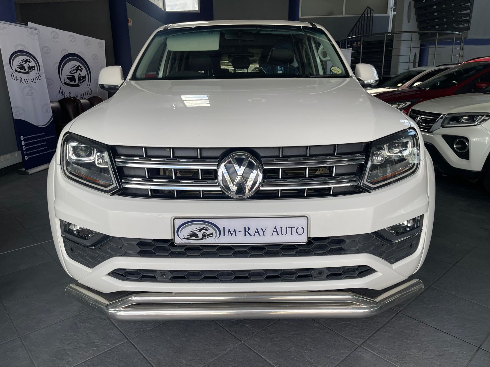 2022 Volkswagen Amarok photo 2