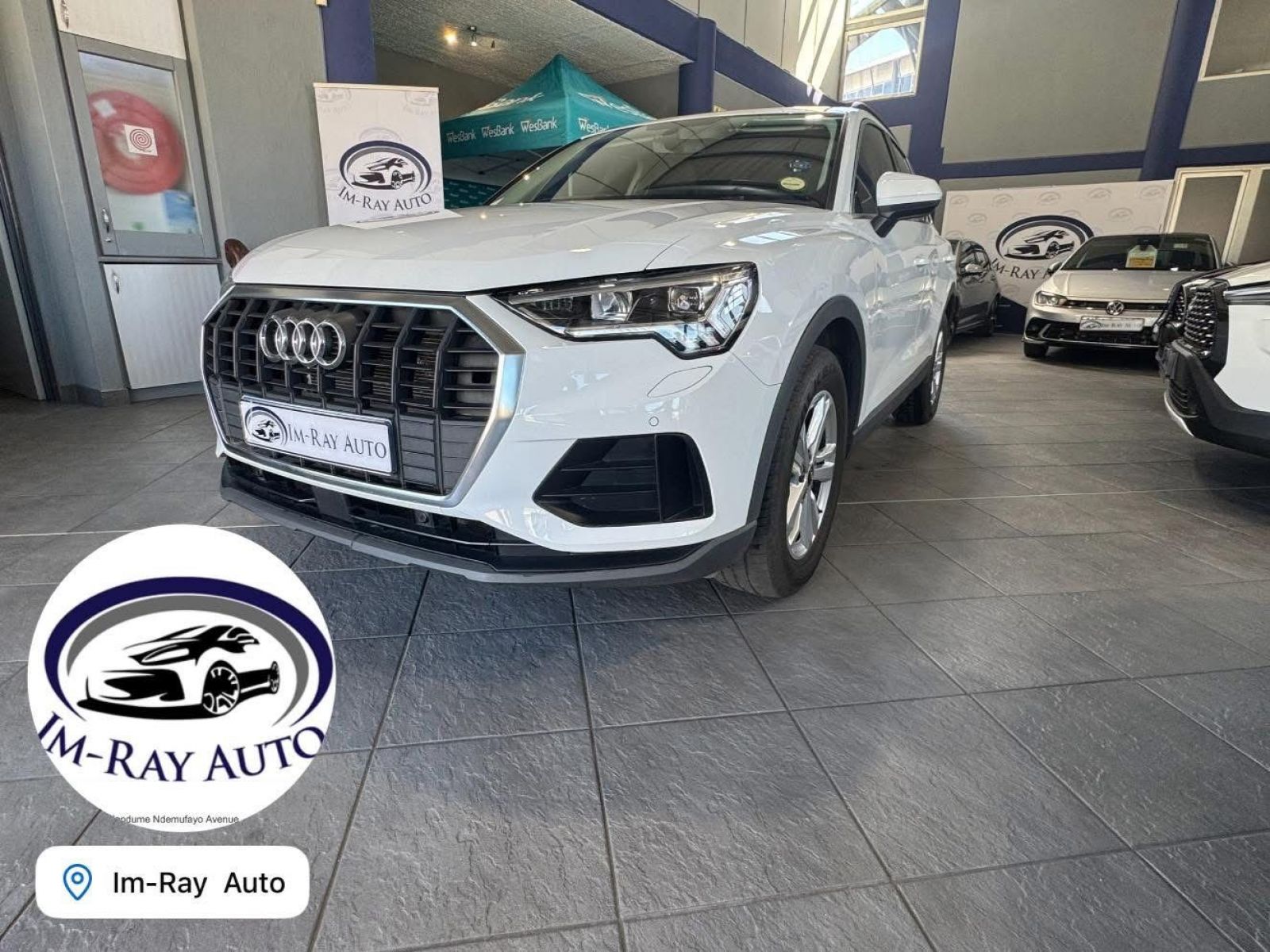 2022 Audi Q3 photo 3