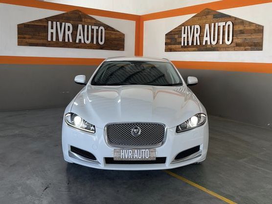 2012 Jaguar XF photo 1