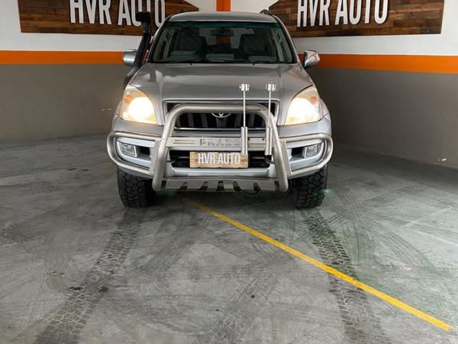 2003 Toyota Prado photo 1
