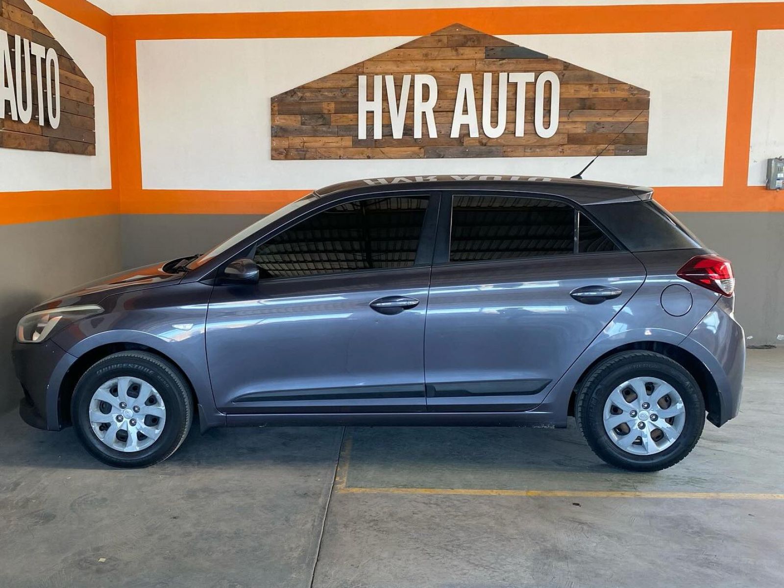 2015 Hyundai i20 photo 3