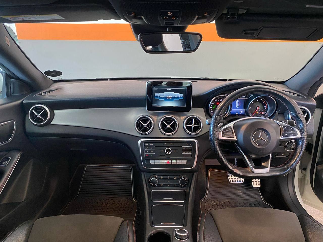 2016 Mercedes-Benz CLA Class photo 5