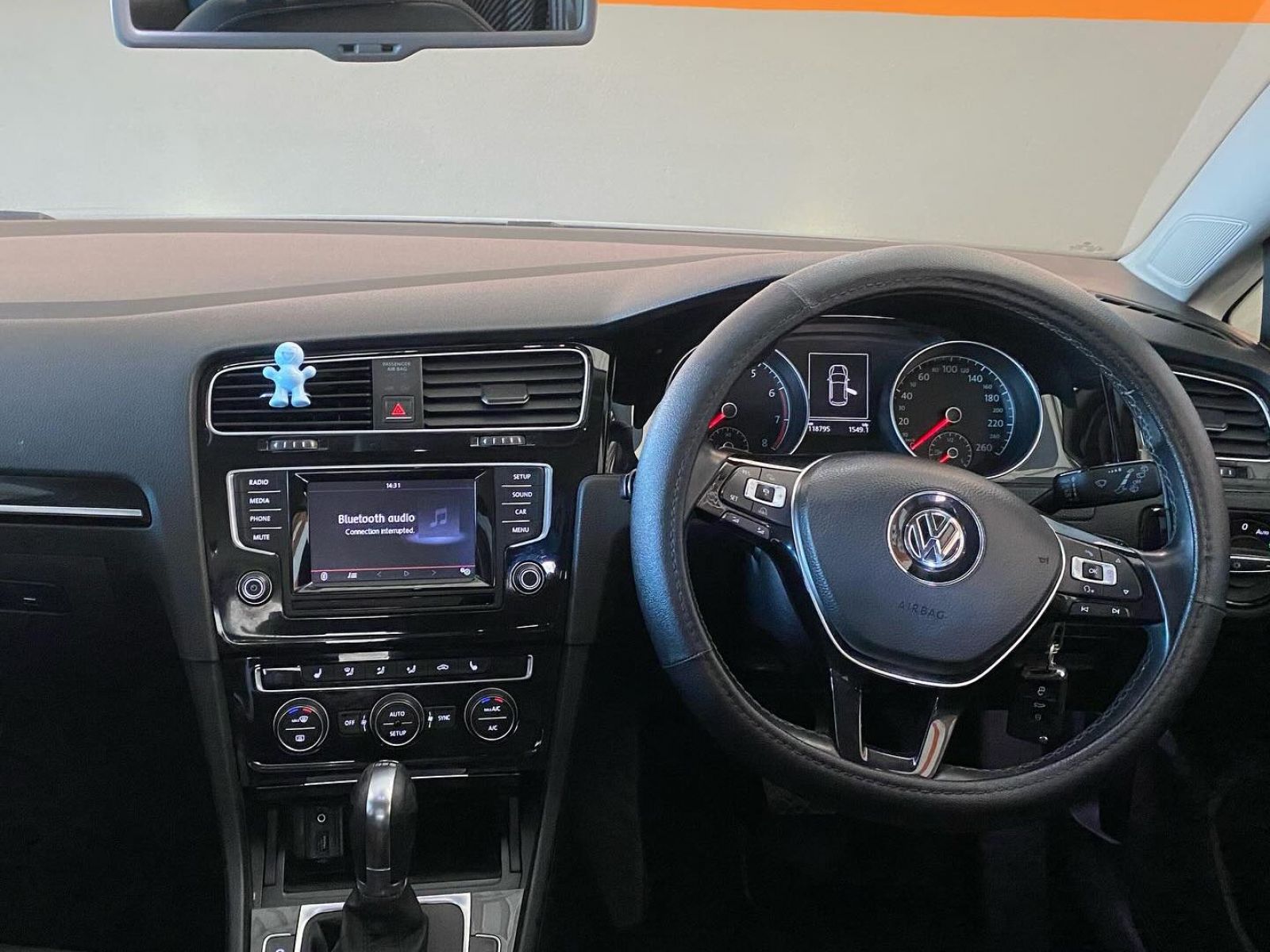 2013 Volkswagen Golf photo 5