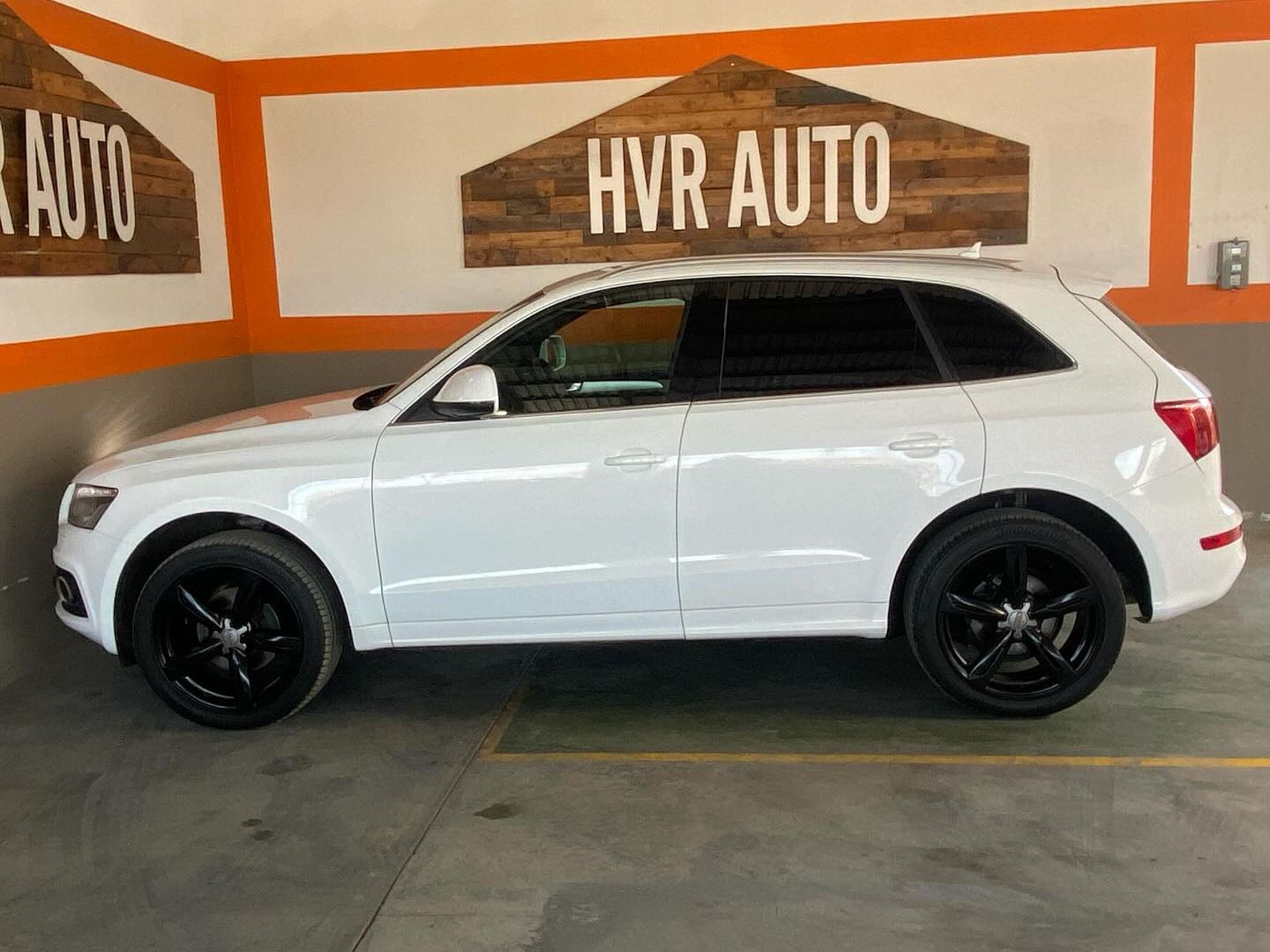 2010 Audi Q5 photo 3