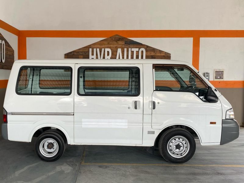 2013 Mazda Bongo photo 3