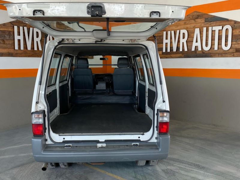 2013 Mazda Bongo photo 9