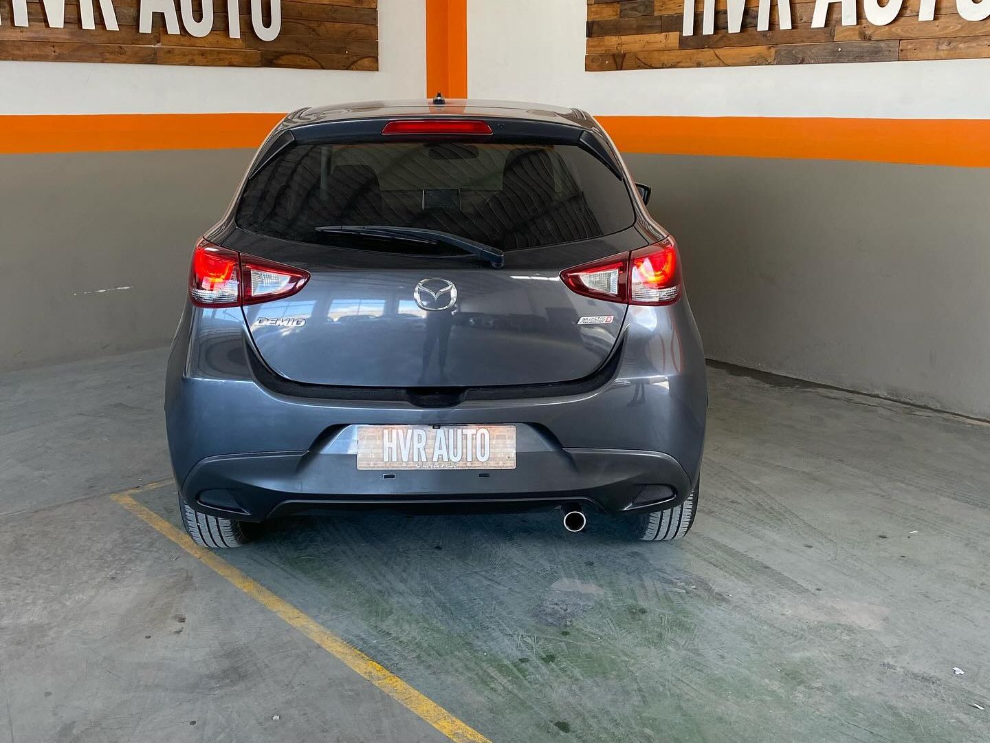 2014 Mazda Demio photo 7