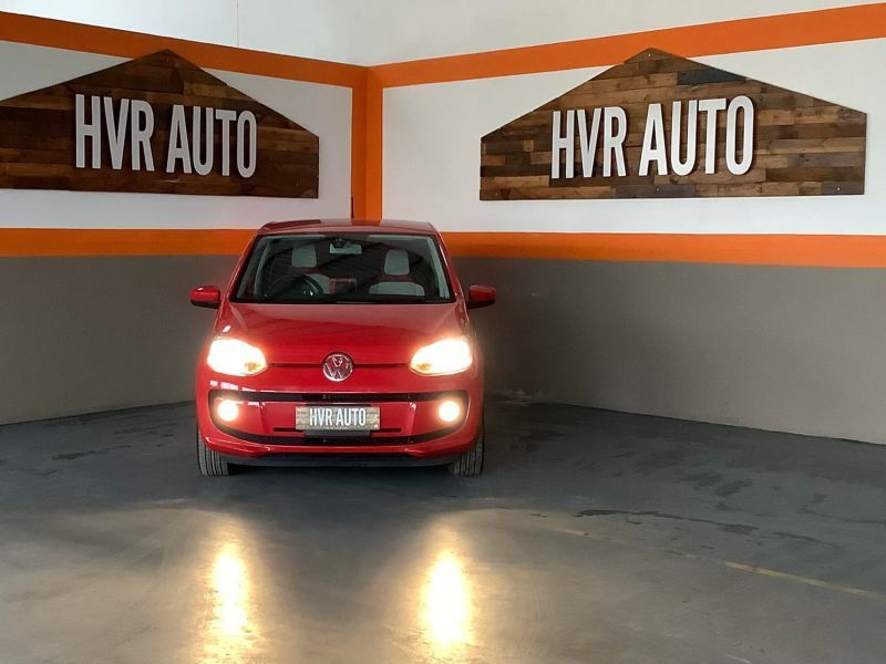 2013 Volkswagen Up photo 1
